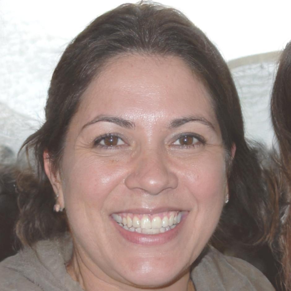 Ana Martínez